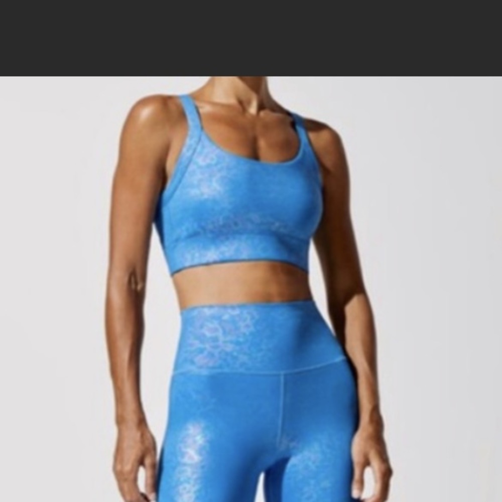 Carbon38 Galaxy V back bra Electric Blue, Size M. Like new